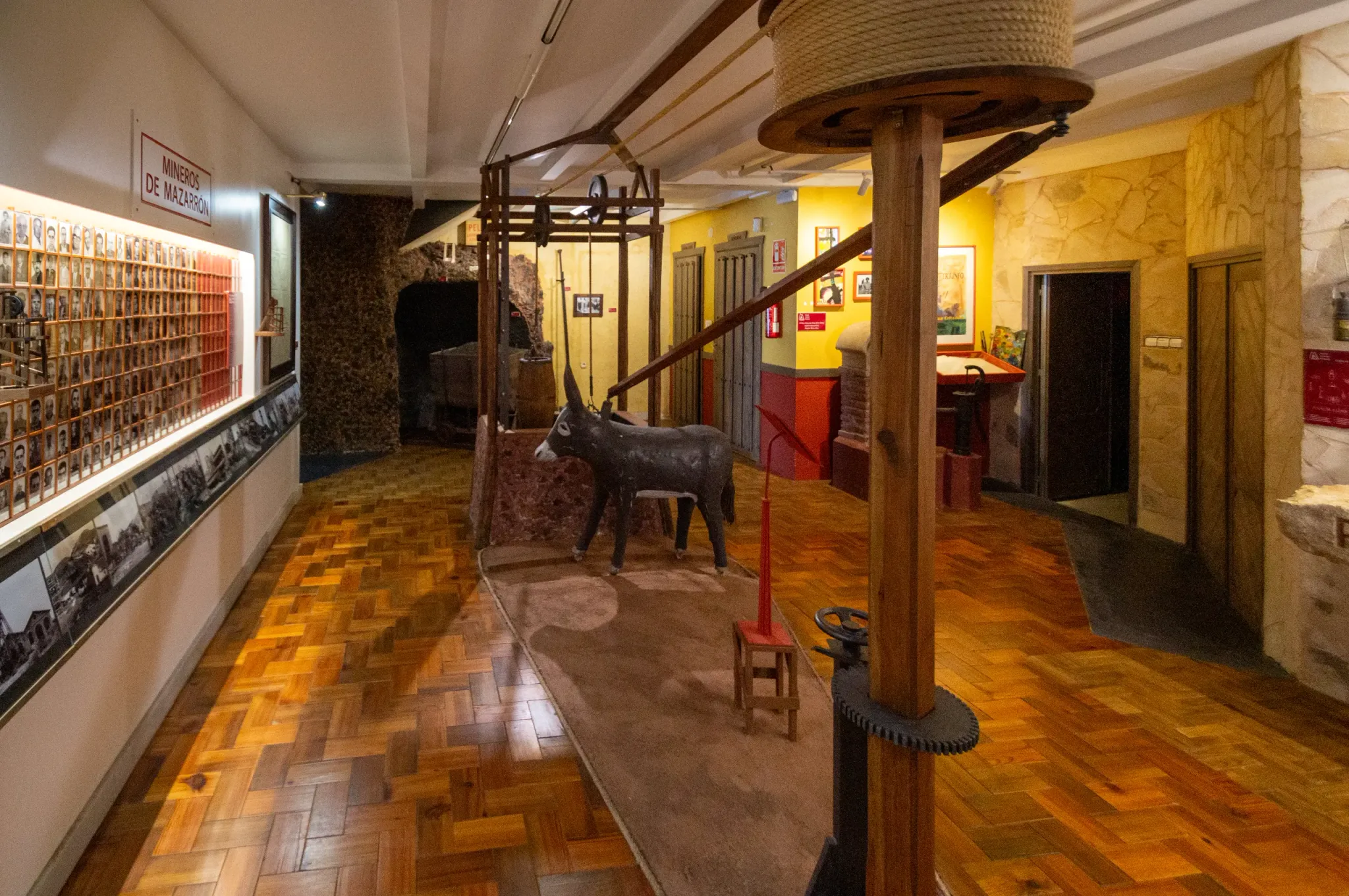 Traditionelle Handels- und Transportausstellungen im Antonio Paredes Museum, Ansicht 3