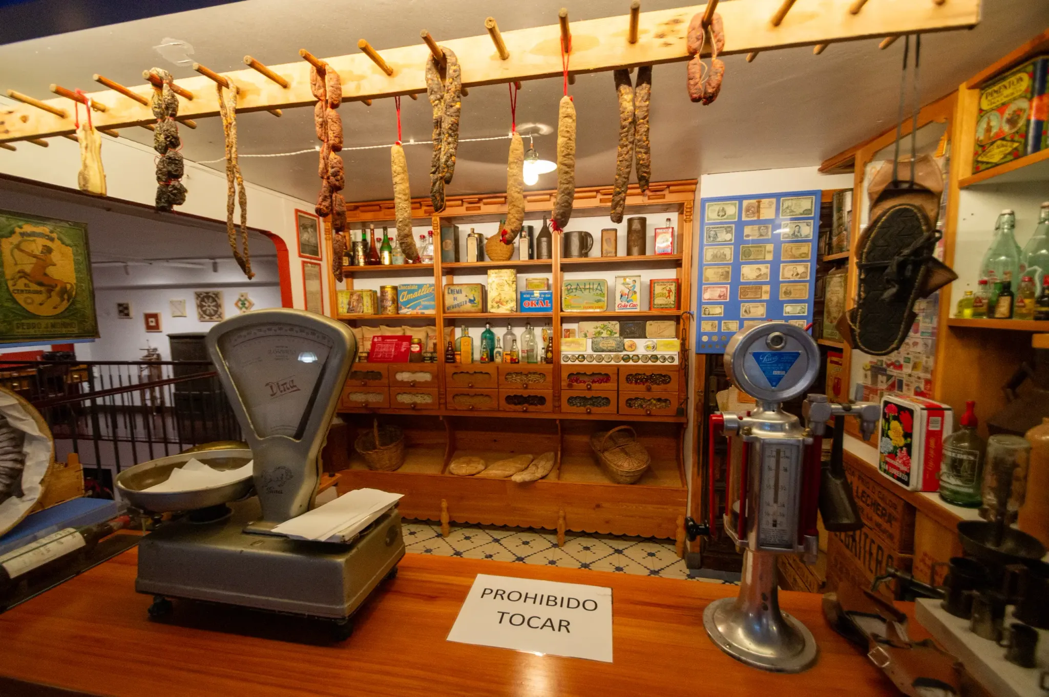 Traditionelle Handels- und Transportausstellungen im Antonio Paredes Museum, Ansicht 7