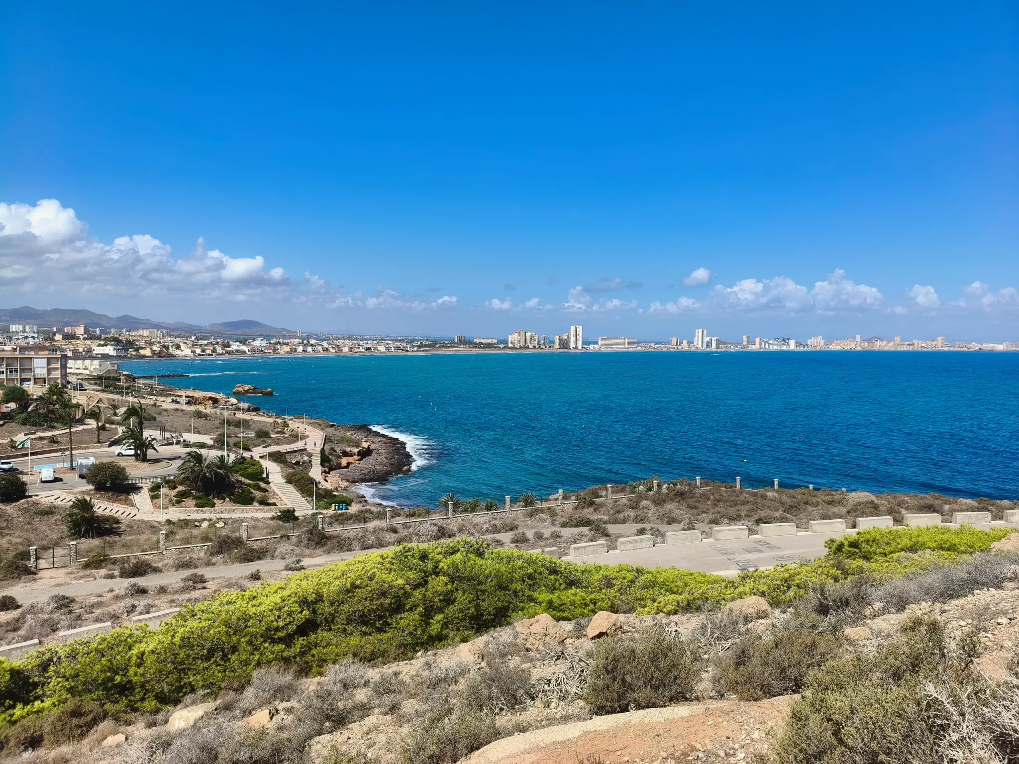 Vue le long de la côte de Cabo de Palos vers La Manga