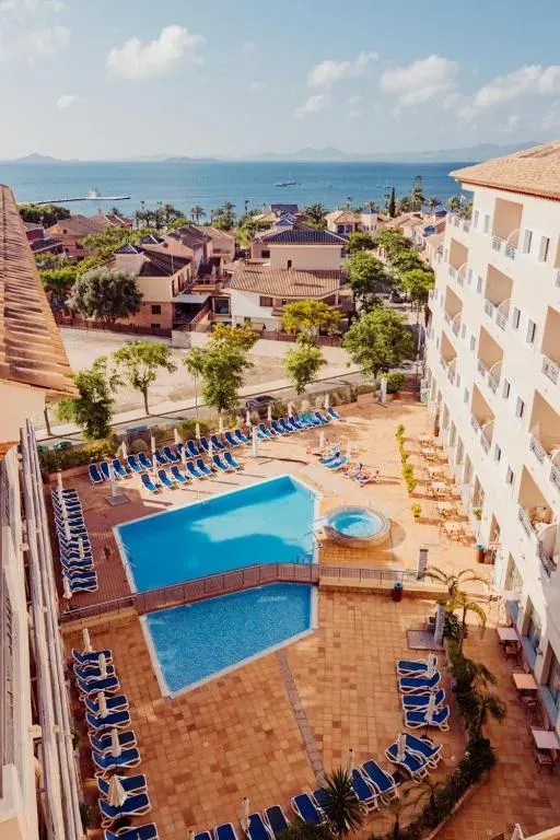 Hotel Monarque Costa Narejos accommodation