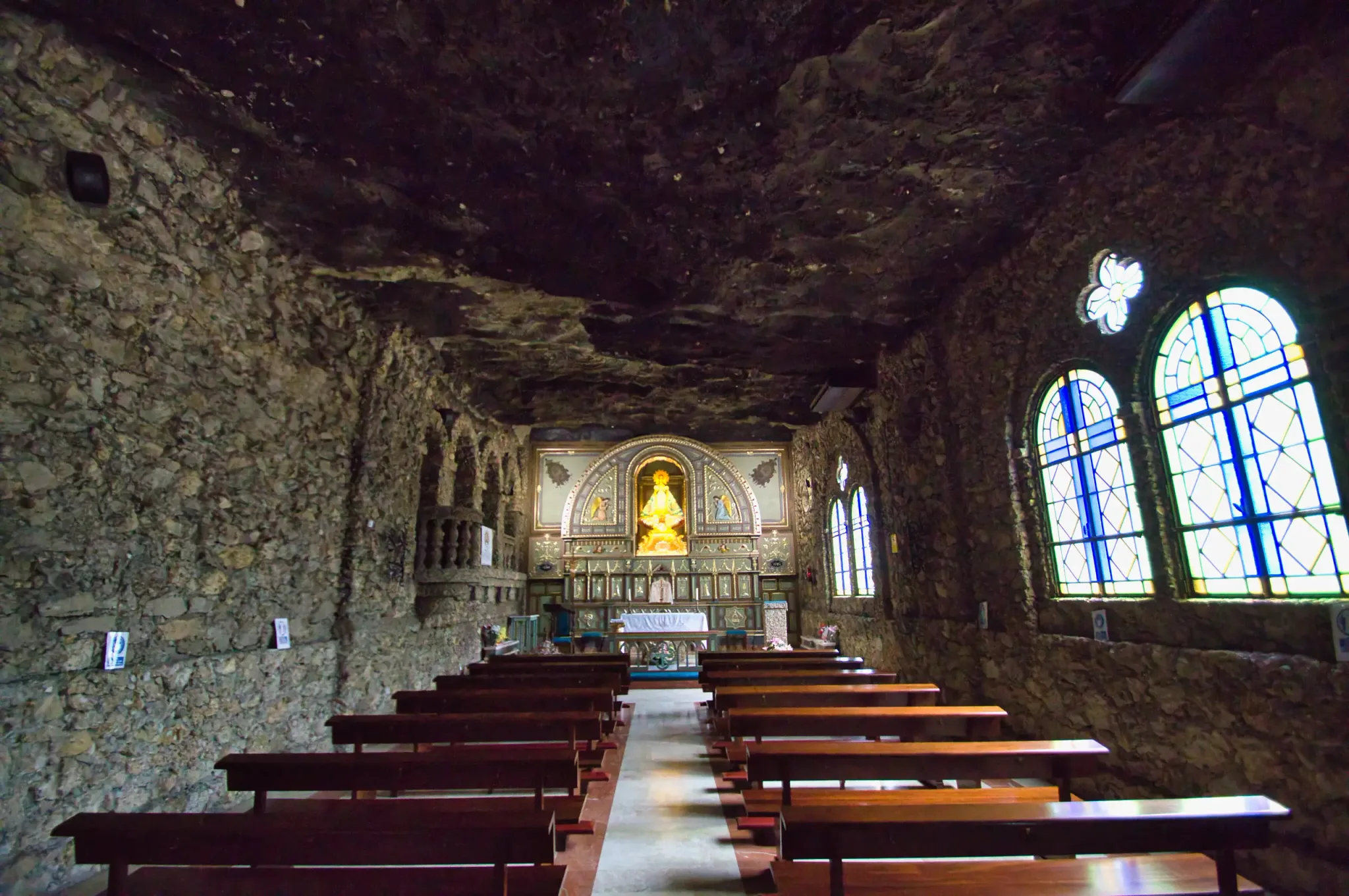Rock-cut chapel interior at Santuario Virgen de la Esperanza